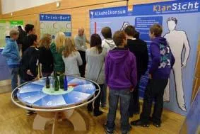 Bild: Voerde: "KlarSicht"-MitmachParcours der Bundeszentrale für gesundheitliche Aufklärung (BZgA)