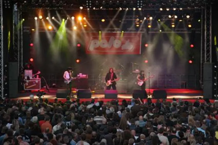 Bild: 11. POLO-Bikerfest am 3. Mai 2008 in Düsseldorf mit „POLO rockt!“