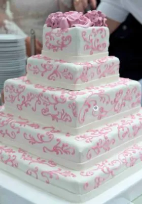 Bild: Die Hochzeitstorte – das Highlight am Abend oder zum Kaffee