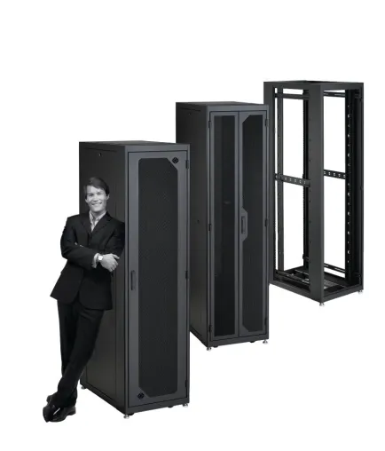 Bild: Neue Serverschränke und Zubehör im Online-Konfigurator von Black Box