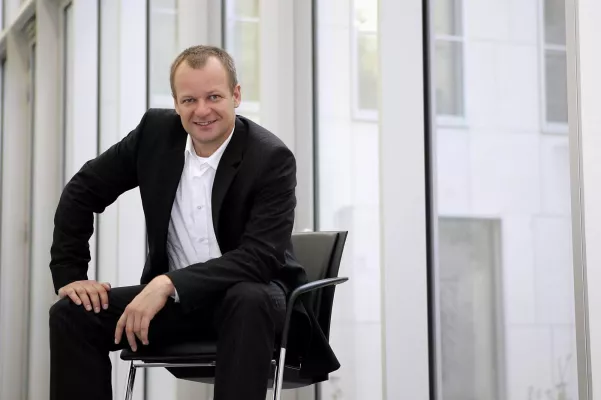 Bild: Netviewer-Geschäftsführer Dr. Andreas Schweinbenz zweiter Sieger beim Wettbewerb zum Entrepreneur des Jahres 2005