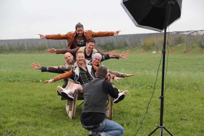 Bild: voXXclub meets Oberschwaben - Fotoshooting mit der Volxpopband