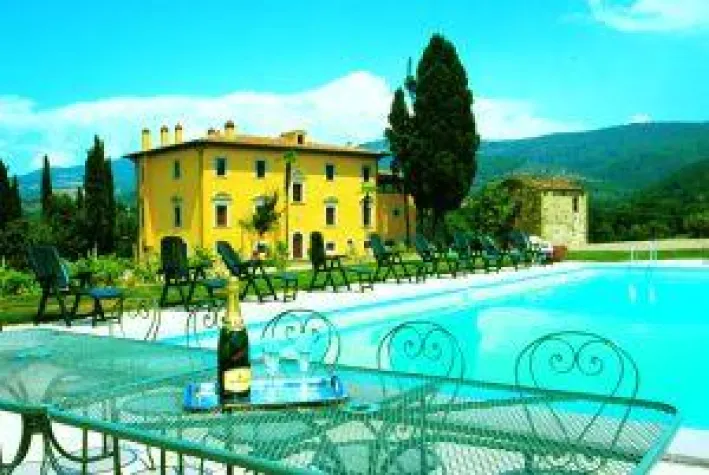 Bild: Urlaubsdomizile mit Butler und eigenem Golfplatz