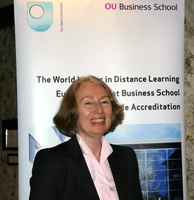 Bild: Open University informiert über das MBA-Studium in Frankfurt am 24. März 2015