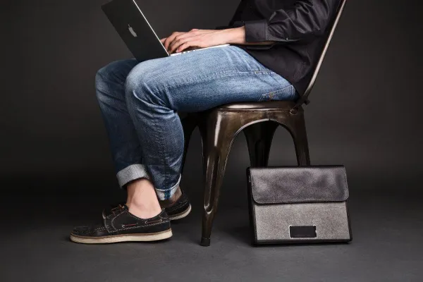 Bild: Unflexible Arbeitsweisen sind adacta Wandel in der Arbeitswelt durch GenY