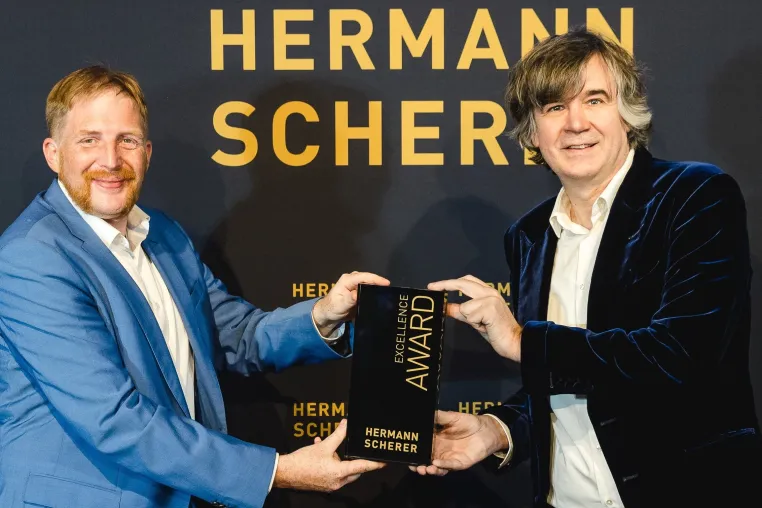 Das Momentum der Minute - Westersteder holt Weltrekord und Award ins Ammerland- Bild: Das Momentum der Minute - Westersteder holt Weltrekord und Award ins Ammerland-