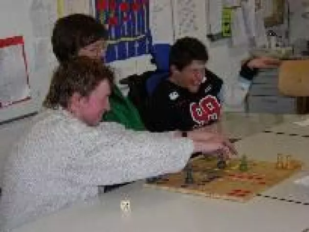 Bild: Silvester: Menschen mit Behinderung gestalten ihr eigenes Fest