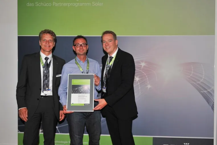 Starkes Doppel: Hoppesack kooperiert mit Hersteller Schüco Bild: Starkes Doppel: Hoppesack kooperiert mit Hersteller Schüco