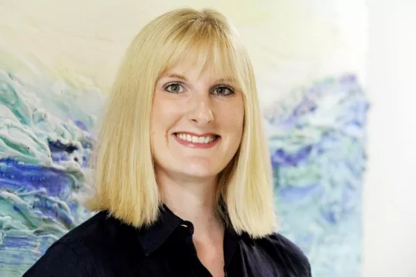 Vom Dentallabor zur Zahnarztpraxis Bild: Vom Dentallabor zur Zahnarztpraxis