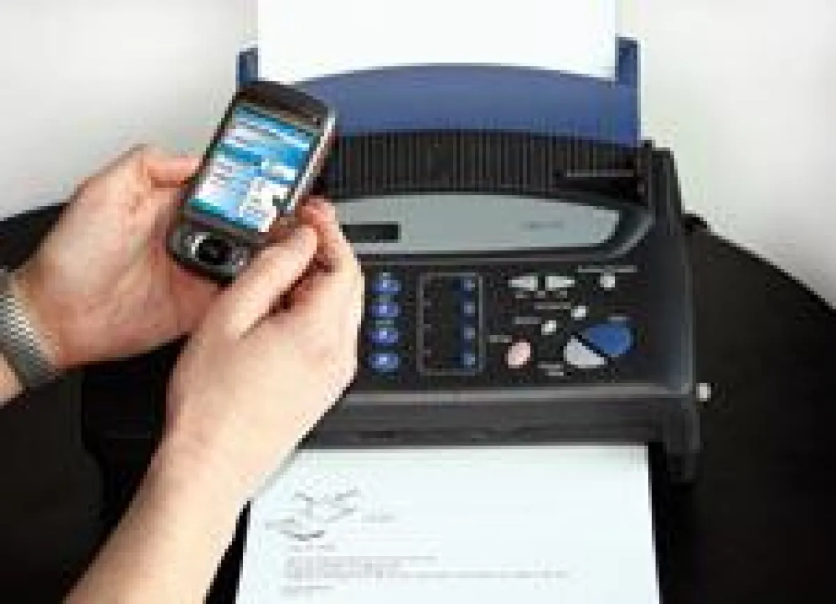 Attachment-Viewing, Drucken und Faxen für Windows-Mobile- und Symbian-Handhelds