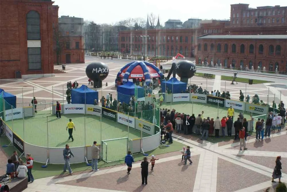 Die Intersoccer-Tour macht Station in Lodz