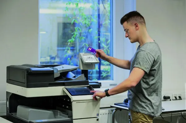 Bild: Aus InterCard entsteht SECANDA