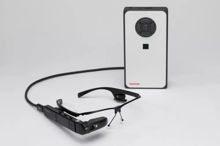 Bild: Dynabook stellt mit der Vision DE Suite™ 3.0 mehr Funktionen für die AR Smart Glasses-Lösung zur Verfügung