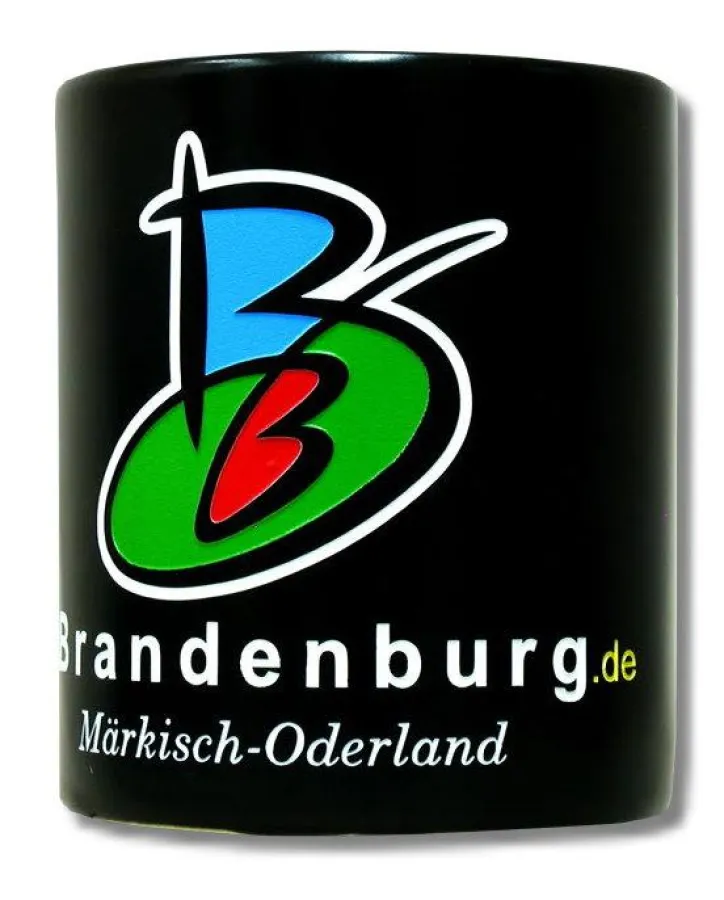 Kaffeebecher mit Reliefgravur