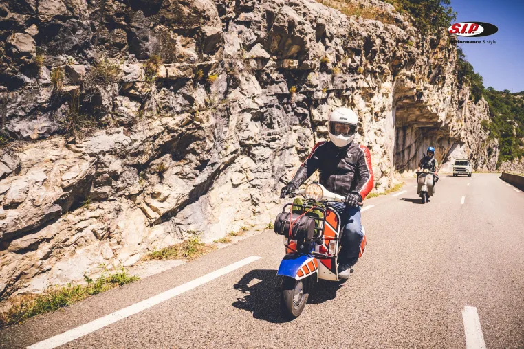 Bild: Vespa Road Trip Südfrankreich 2021 by SIP Scootershop