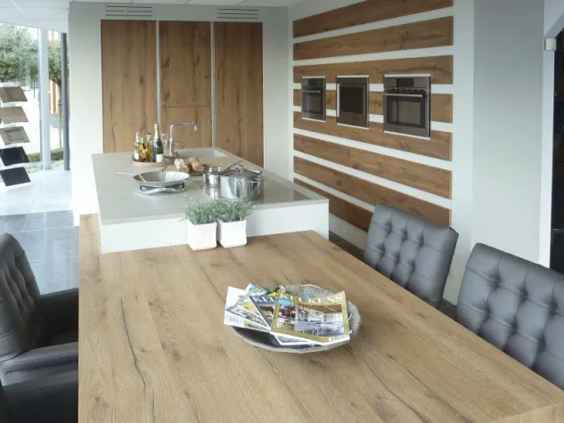 Von ganz weiß bis rustikal Bild: Von ganz weiß bis rustikal