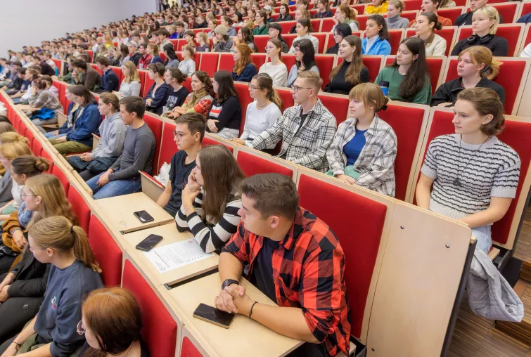 Bild: 6700 Erstsemester an der Universität Leipzig – Feierliche Immatrikulation am 15. Oktober
