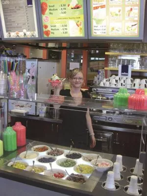 Im 24-Autohof Gramschatzer Wald (A7) eröffnet "Yoguberry" Bild: Im 24-Autohof Gramschatzer Wald (A7) eröffnet "Yoguberry"