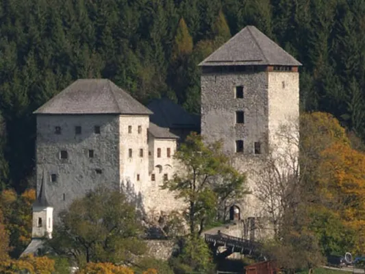 Zell am See-Kaprun lädt zur 'Unkonferenz' auf die Burg Bild: Zell am See-Kaprun lädt zur 'Unkonferenz' auf die Burg
