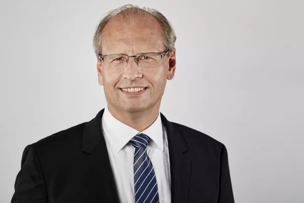 Bild: Zurich vereinfacht Unternehmensorganisation - Leben und Nicht-Leben Geschäftsbereiche werden zusammengeführt