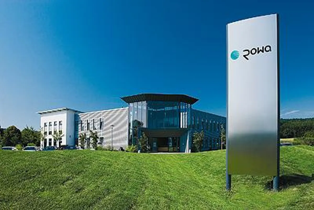 Die Firmenzentrale von Rowa in Kelberg, Eifel.