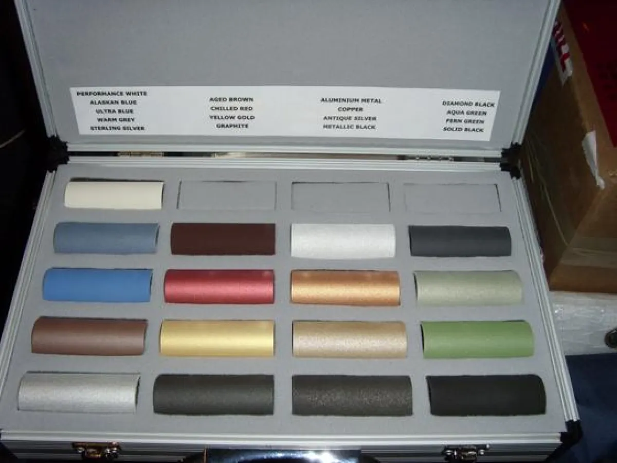 In 17 Farben erhältlich: thermische Keramik-Beschichtung