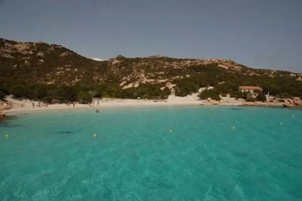 Bild: Restplätze Sardinien - Günstige Tuifly-Flüge für Ende Mai von Stuttgart nach Olbia