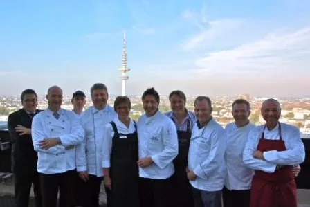Bild: 11 Spitzenrestaurants aus Hamburg kochen für den guten Zweck