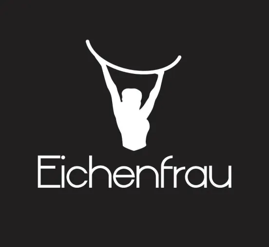 Moderne Qualitäts-Möbel aus dem Internet - Fränkisches Handwerk geht mit der „Eichenfrau“ neue Wege Bild: Moderne Qualitäts-Möbel aus dem Internet - Fränkisches Handwerk geht mit der „Eichenfrau“ neue Wege