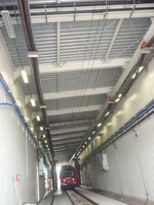 Bild: Ceramic Polymer: High-End-Beschichtung in DB-Waschanlage – resistent gegen saure Waschlösung (pH-Wert 2,6)