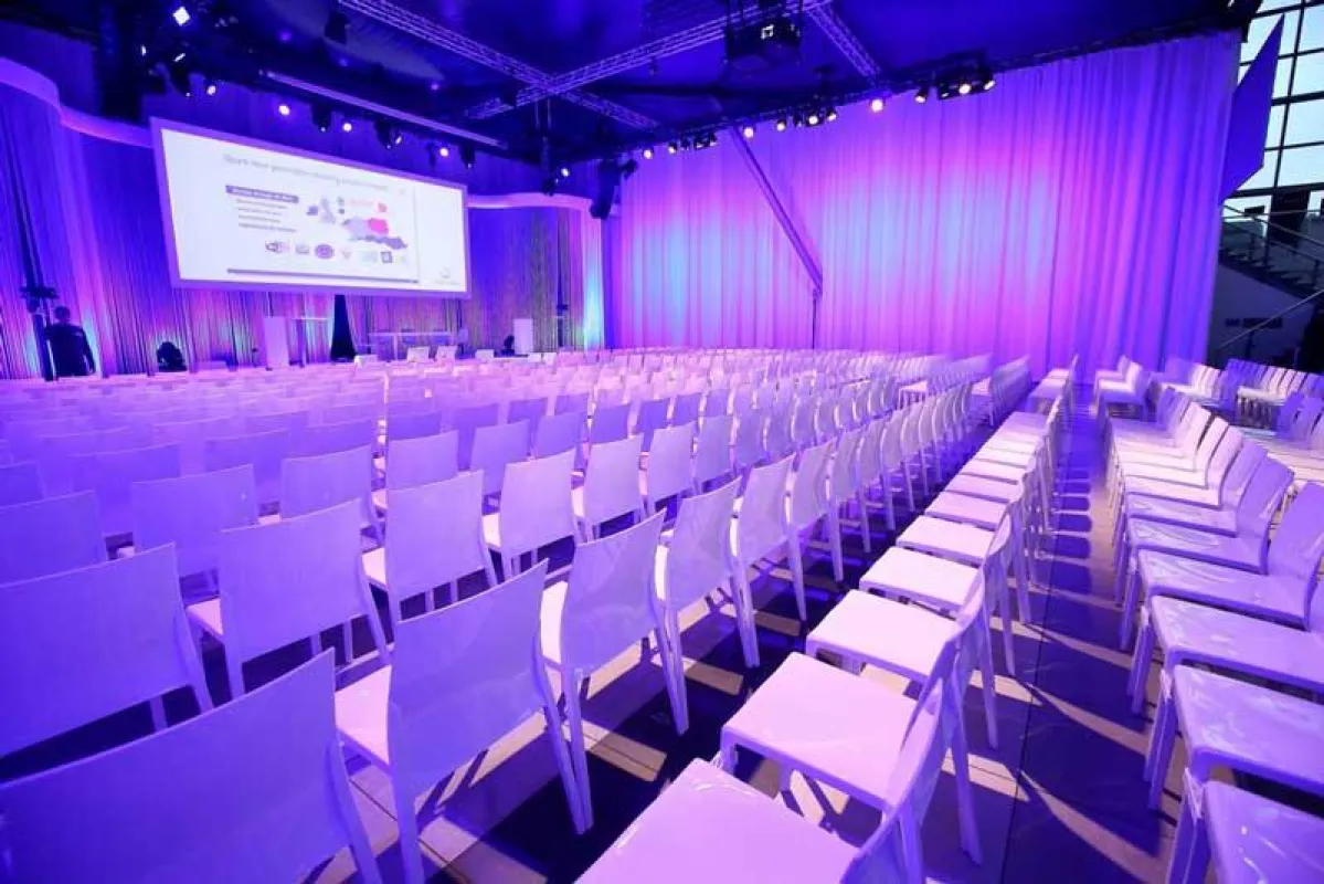 Technologie-Kongress im Passenger Terminal Amsterdam (Foto: Party Rent)