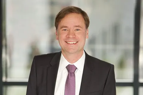 Bild: Dirk Brunke verstärkt neusta financial services - Schwerpunkt liegt im Bereich des Zahlungsverkehrs