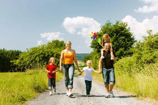 Bild: Blutdruckmessungen bei Kindern sinnvoll