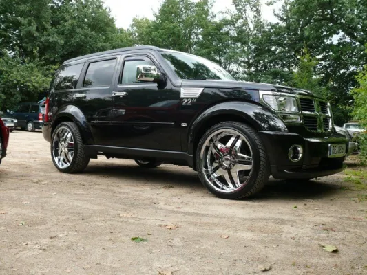 Bild: Dodge Nitro Technik-Treffen in Hilden