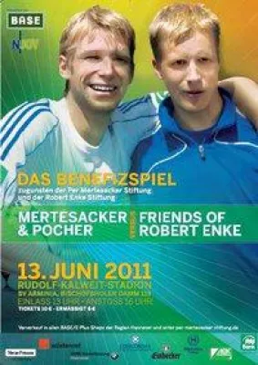 2schneidig engagiert sich bei „Best of Per Mertesacker & Oliver Pocher versus friends of Robert Enke“ Bild: 2schneidig engagiert sich bei „Best of Per Mertesacker & Oliver Pocher versus friends of Robert Enke“