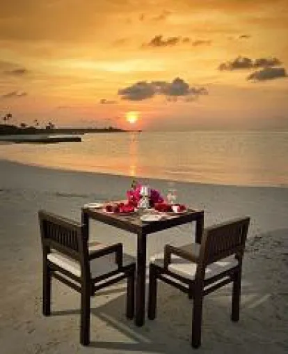 Atmosphere Kanifushi Maldives: Heimisches Grill-Feeling in exotischer Umgebung Bild: Atmosphere Kanifushi Maldives: Heimisches Grill-Feeling in exotischer Umgebung