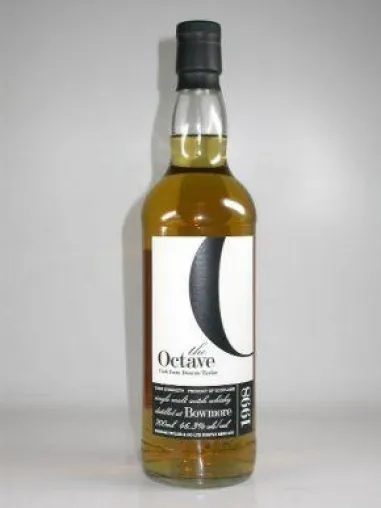Bild: Neue exklusive Whisky Abfüllung von Duncan Taylor der Destillerie Bowmore bei Malts and More