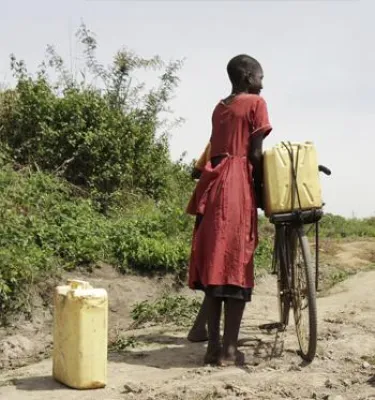 Bild: Sauberes Wasser ist ein Menschenrecht: CLEAN Servicepower unterstützt den Verein „Water for All Deutschland“