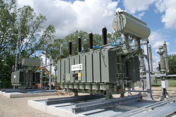 Bild: Für das Gelingen der Energiewende in Brandenburg: Arbeiten am neuen Umspannwerk von E.DIS vor Fertigstellung