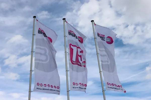 75 Jahre Schweißtechnik aus Mittelhessen Bild: 75 Jahre Schweißtechnik aus Mittelhessen