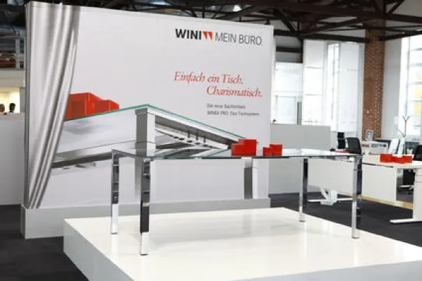Bild: WINI Forum im Fachhandel: Neues Tischsystem WINEA PRO kommt 2010 mit Roadshow auf Touren
