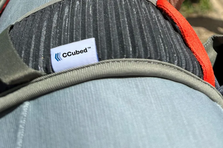 Bild: L&L Products CCubed™-Technologie gewinnt ISPO Textrends Award 