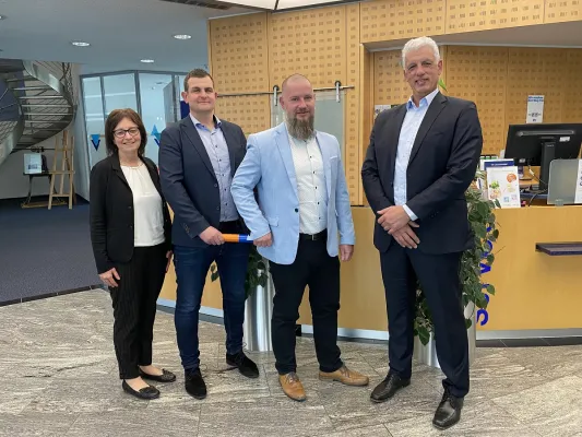 Neues Gesicht, bewährte Beratungsleistung - Ab Juli neuer Teamleiter in Spremberg Bild: Neues Gesicht, bewährte Beratungsleistung - Ab Juli neuer Teamleiter in Spremberg