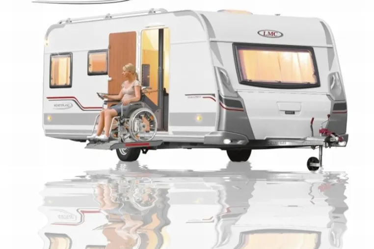 Bild: Behindertengerechtes Reisen mit dem Wohnwagen