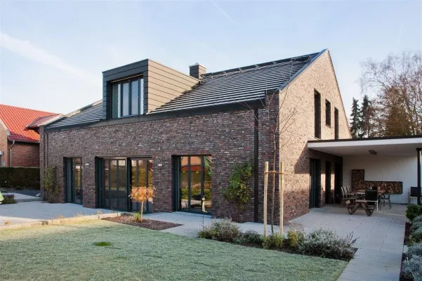 Immobilienbewertung in Kiel, Hamburg, auf Sylt & in SH – warum eine fundierte Wertermittlung wichtig ist Bild: Immobilienbewertung in Kiel, Hamburg, auf Sylt & in SH – warum eine fundierte Wertermittlung wichtig ist