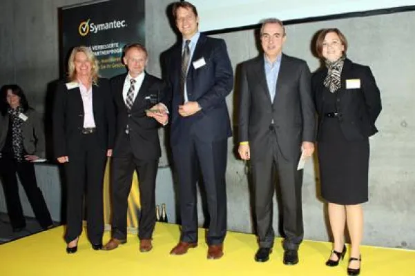 PMCS erhält dritte Symantec „Partner of the Year“-Auszeichnung in Folge Bild: PMCS erhält dritte Symantec „Partner of the Year“-Auszeichnung in Folge