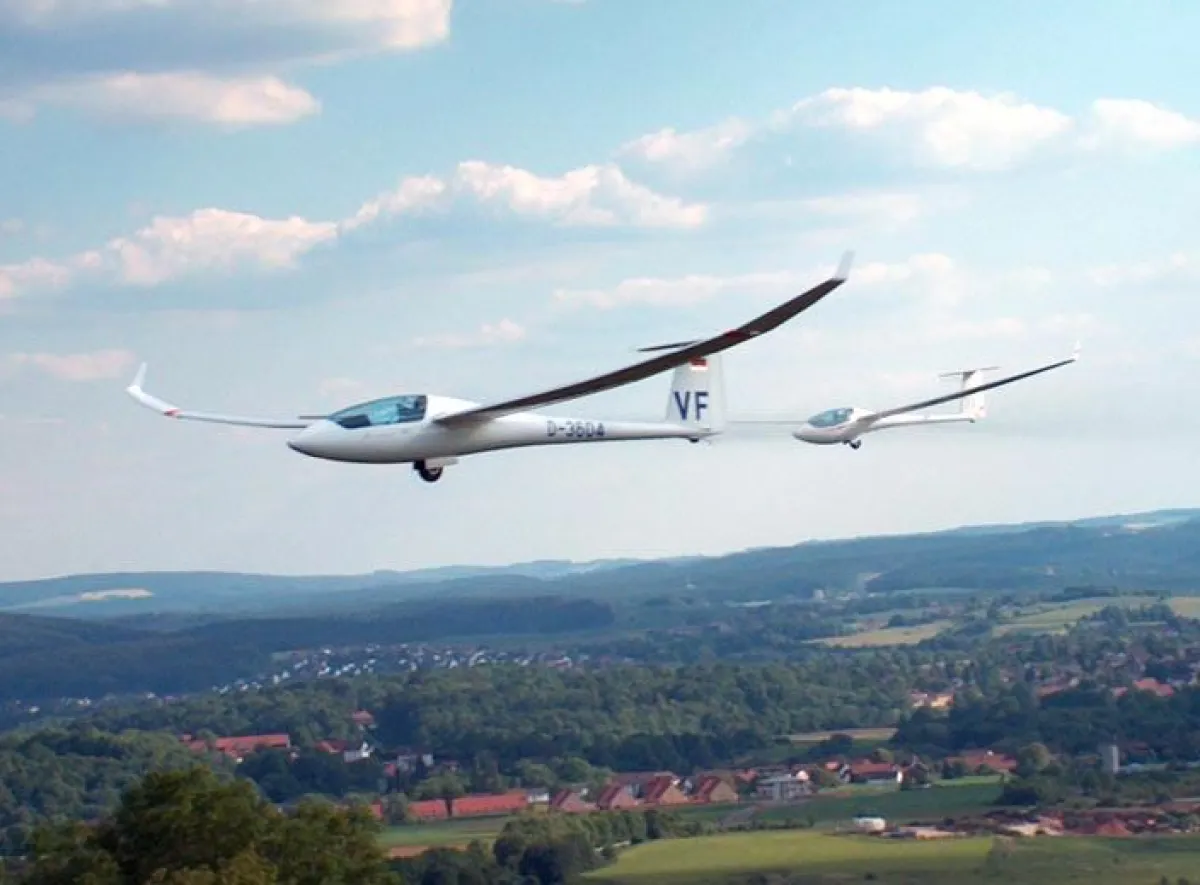 Endnanflug während des Bayreuth-Wettbewerbs 2004