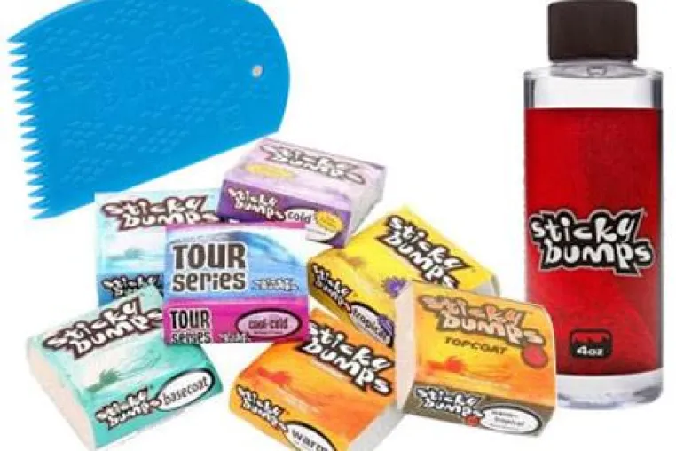 Sticky Bumps Surfwax im Buster Surfboards Vertrieb Bild: Sticky Bumps Surfwax im Buster Surfboards Vertrieb