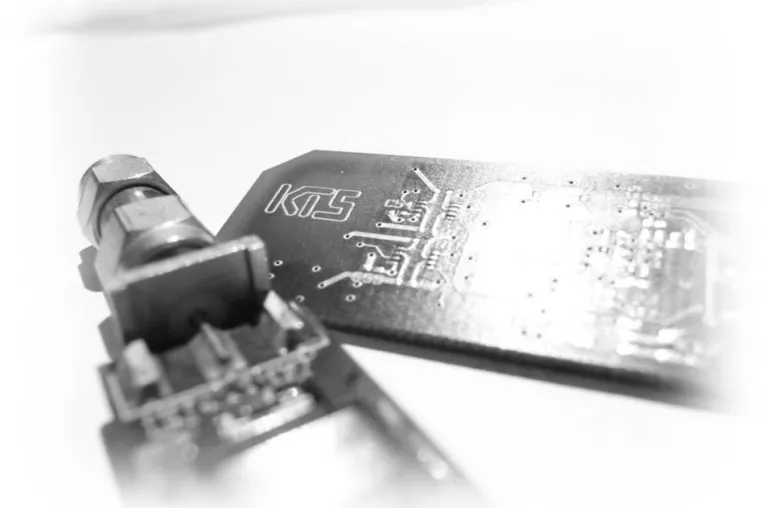 KTS – innovative „RFID Schmiede“ in Mönchengladbach Bild: KTS – innovative „RFID Schmiede“ in Mönchengladbach