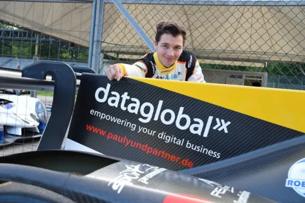 Bild: dataglobal gibt Vollgas!